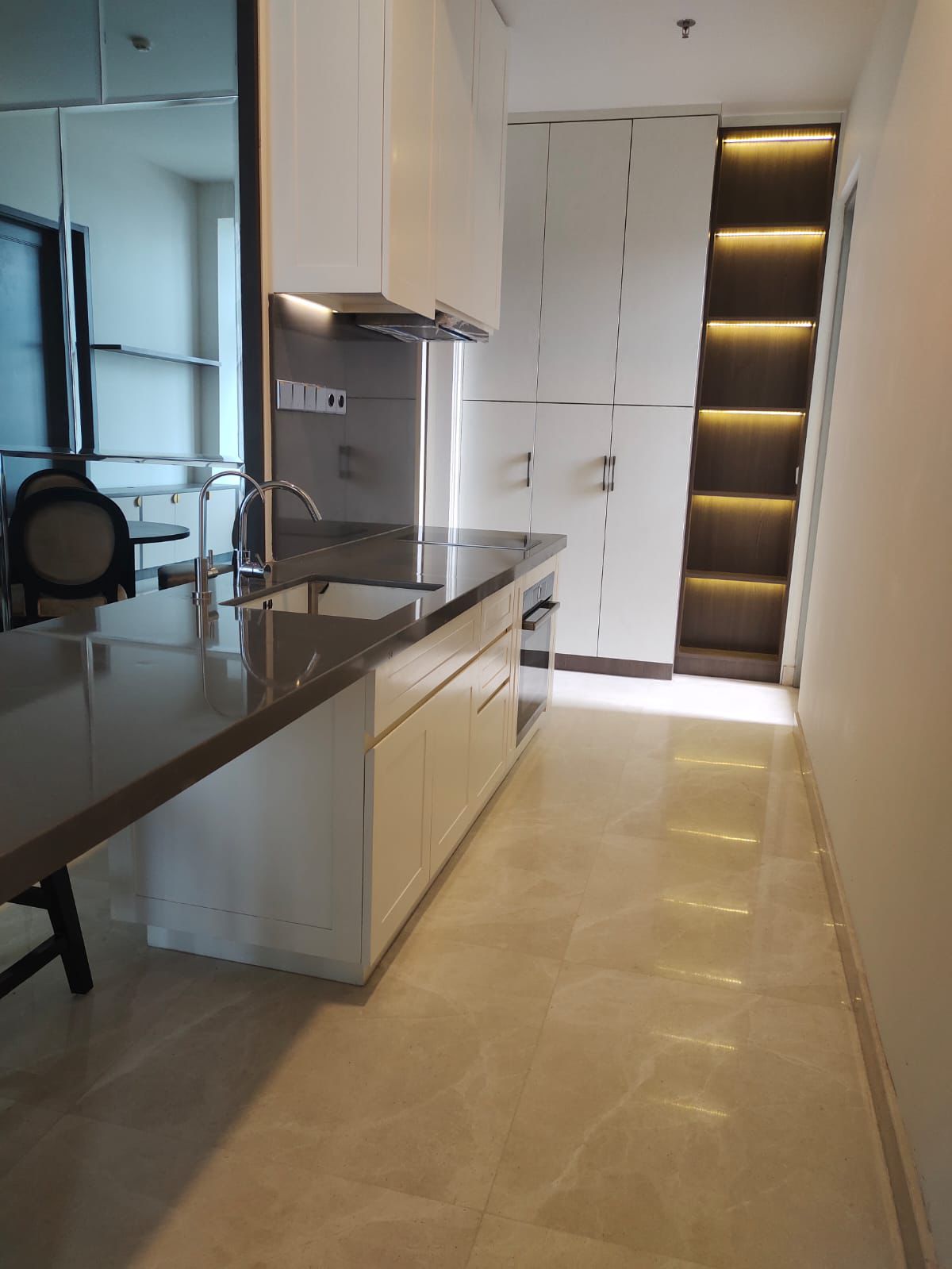Jual apartment The Stature at Menteng