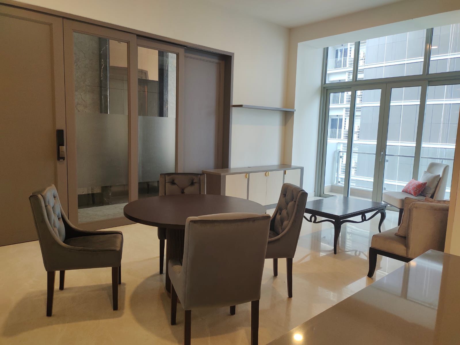 Jual apartment The Stature at Menteng
