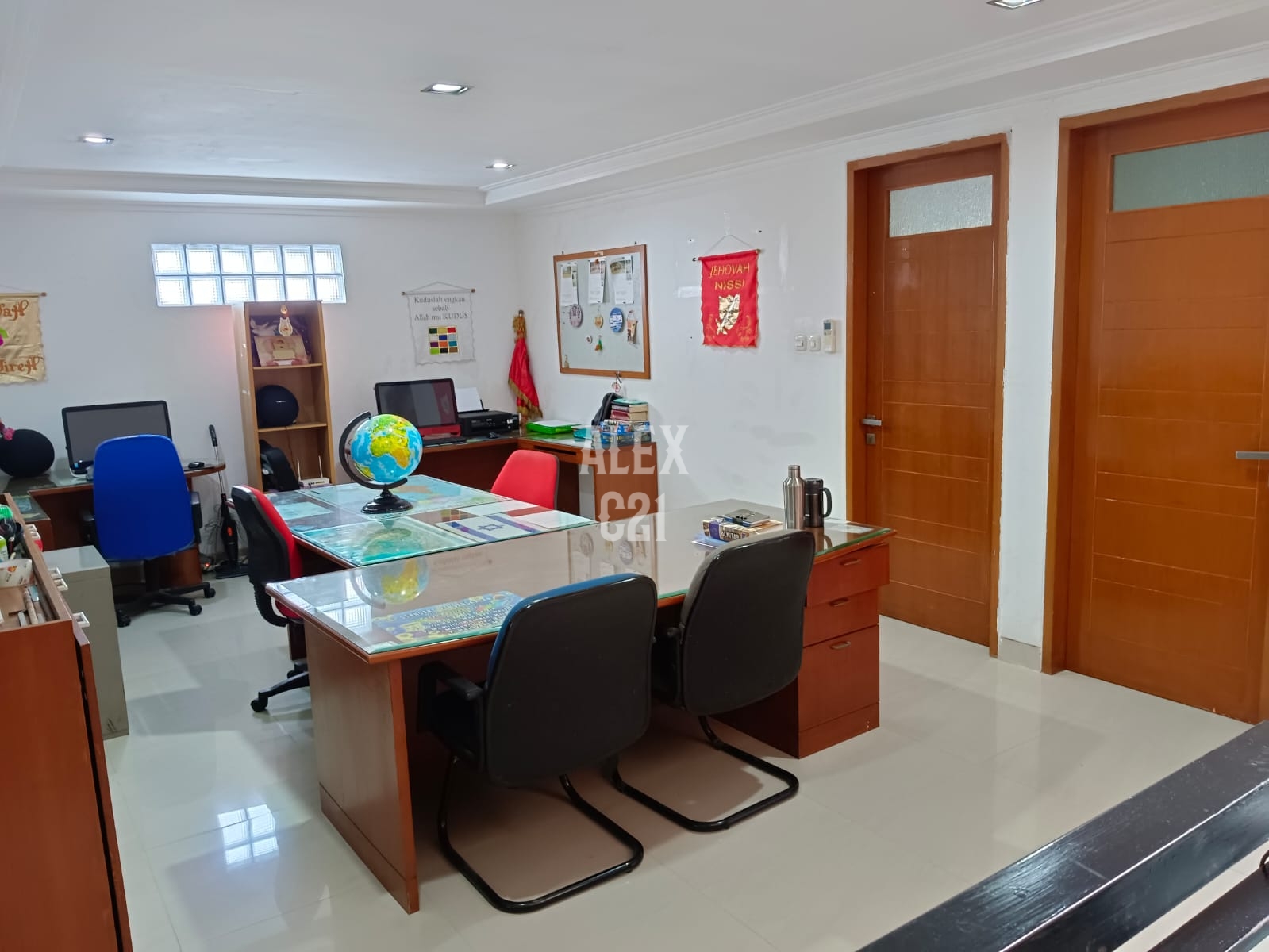 Jual bu sewa rumah mewah komplek di Palmerah,  Jakarta Pusat