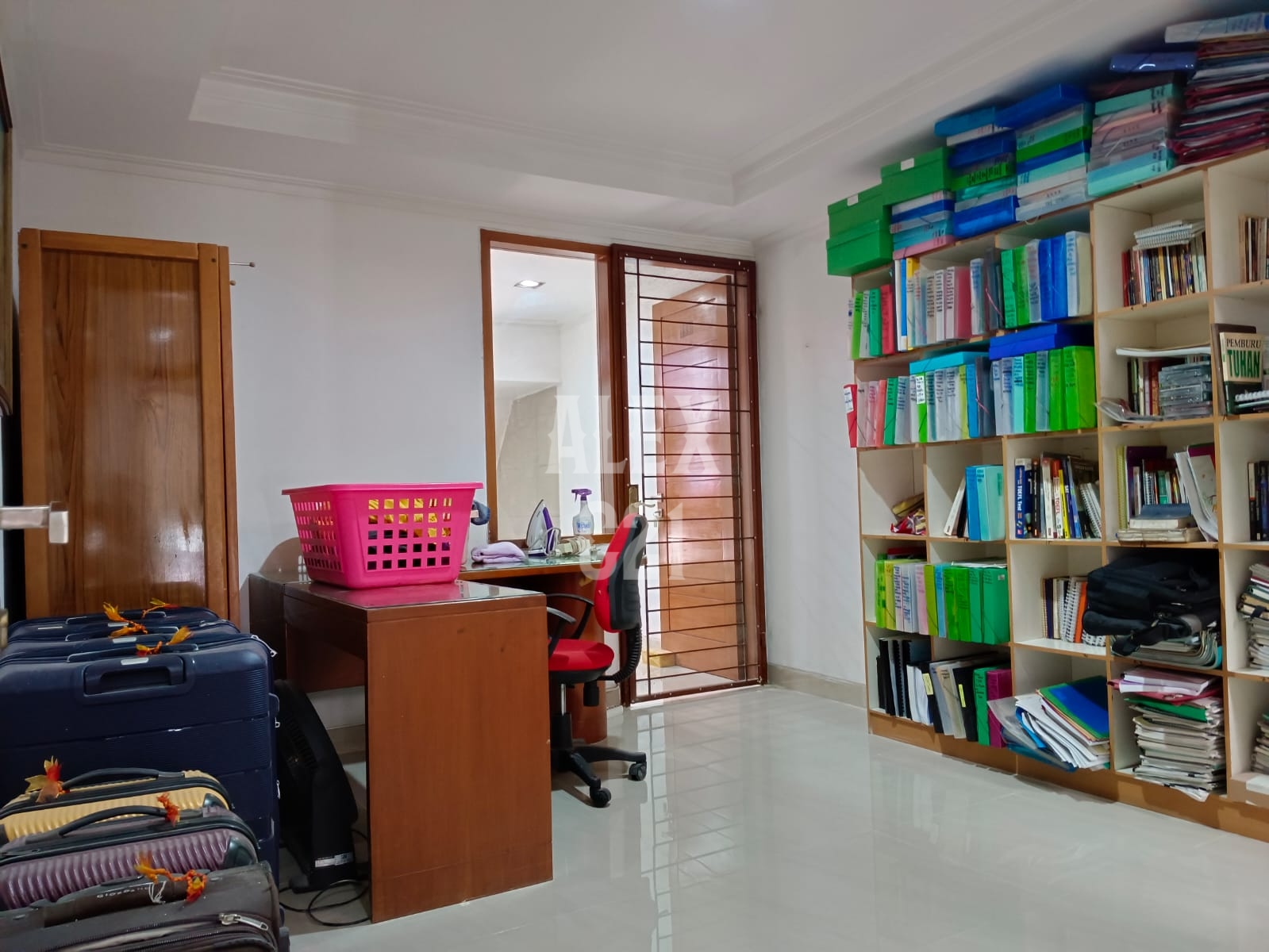 Jual bu sewa rumah mewah komplek di Palmerah,  Jakarta Pusat