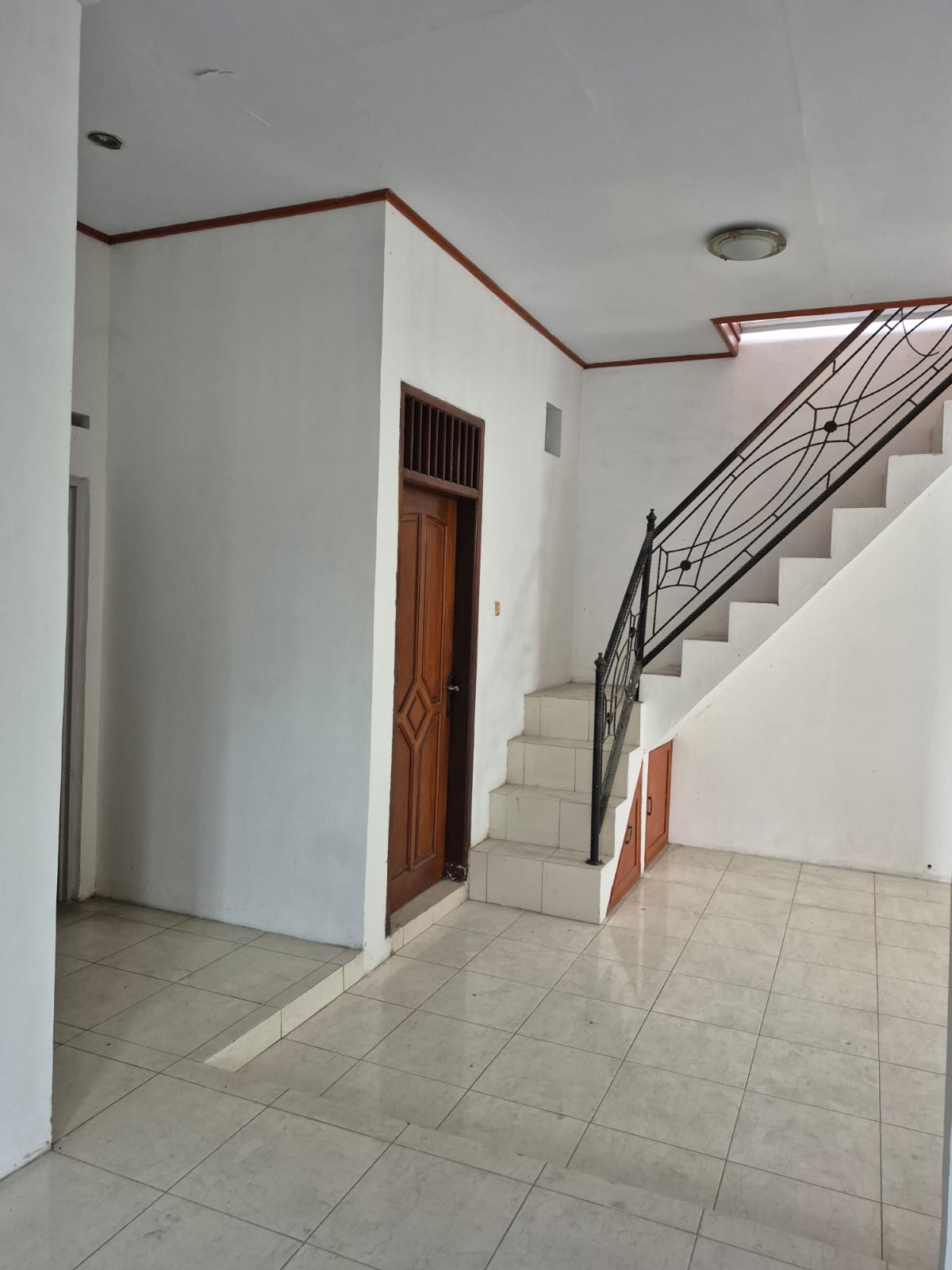 Dijual Rumah Siap Huni di Komplek Puri Bojong Lestari, Citayam