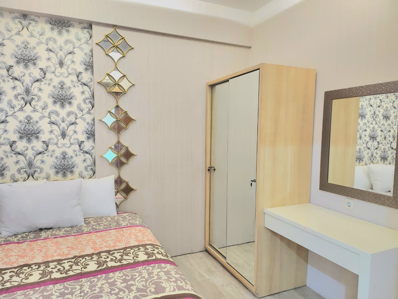 Jual Murah Apartemen Full Furnished Puncak Bukit Golf Surabaya
