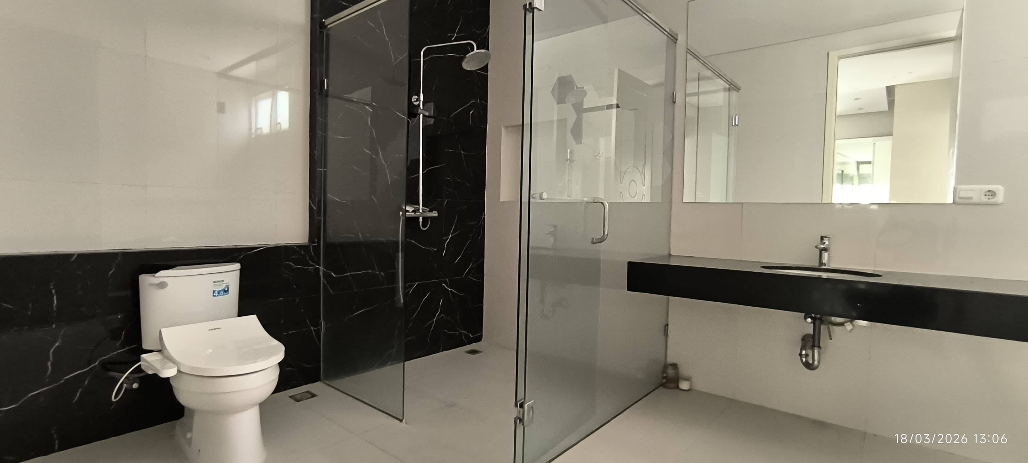 SEWA RUMAH SOMERSET, CITRALAND minimalis, fullfurnish