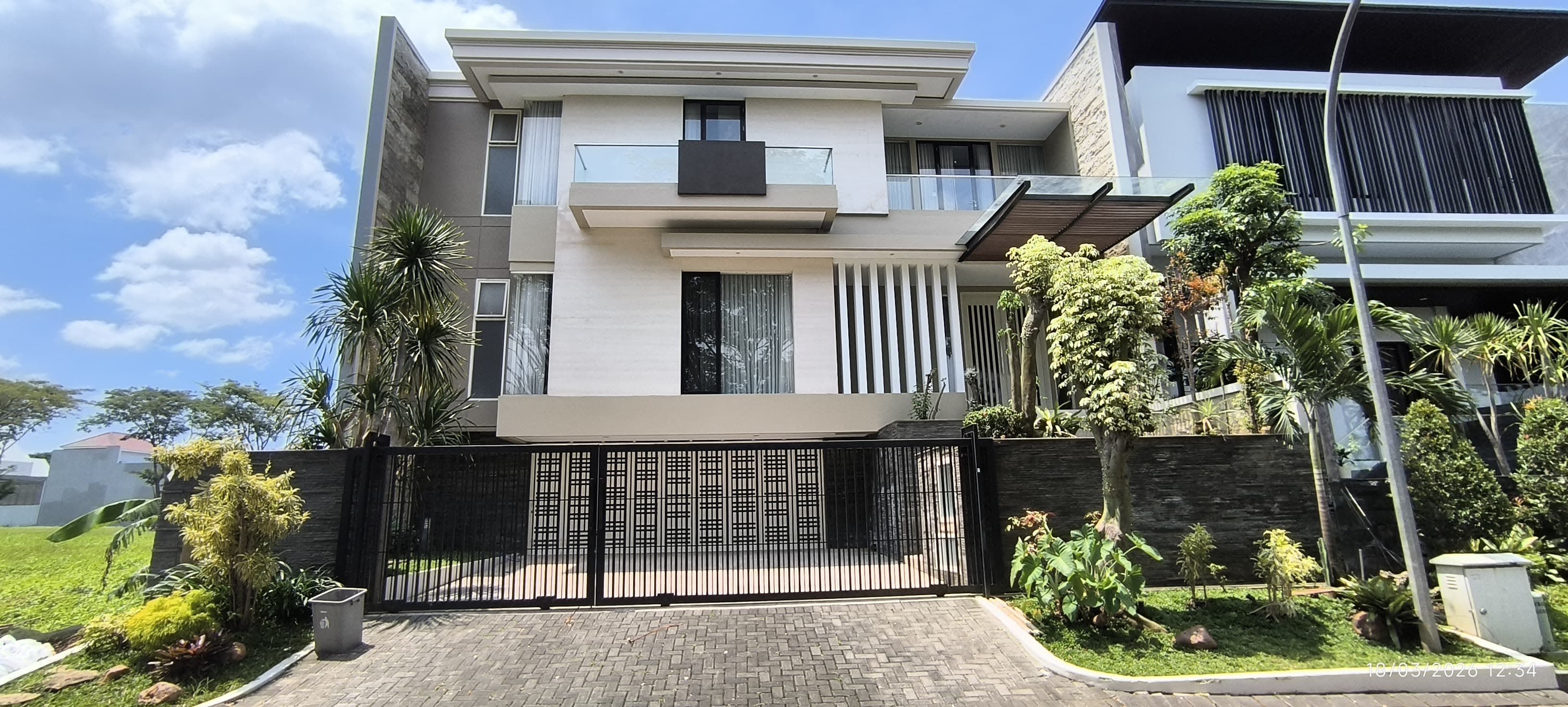 *JUAL /SEWA RUMAH SOMERSET, CITRALAND minimalis, fullfurnish*