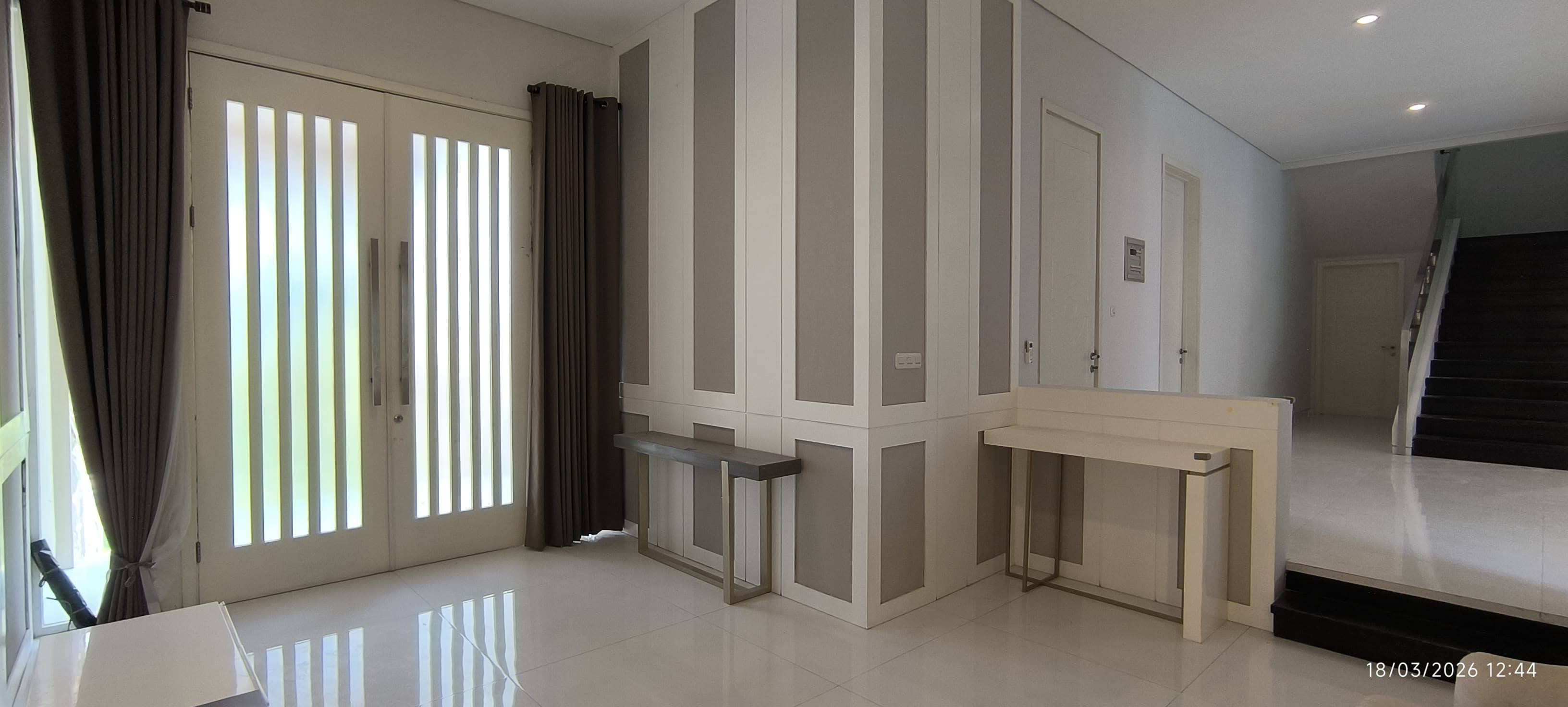 SEWA RUMAH SOMERSET, CITRALAND minimalis, fullfurnish