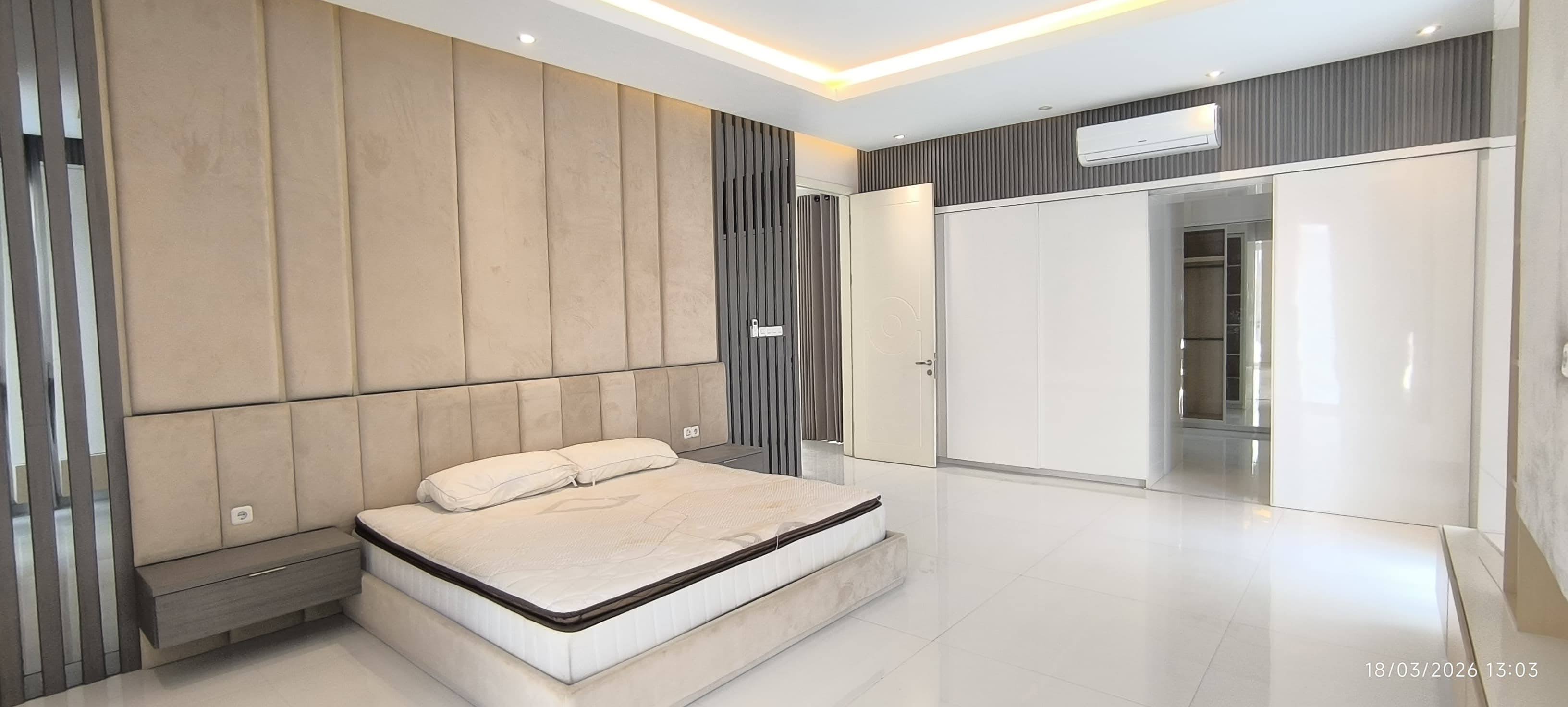 *JUAL /SEWA RUMAH SOMERSET, CITRALAND minimalis, fullfurnish*