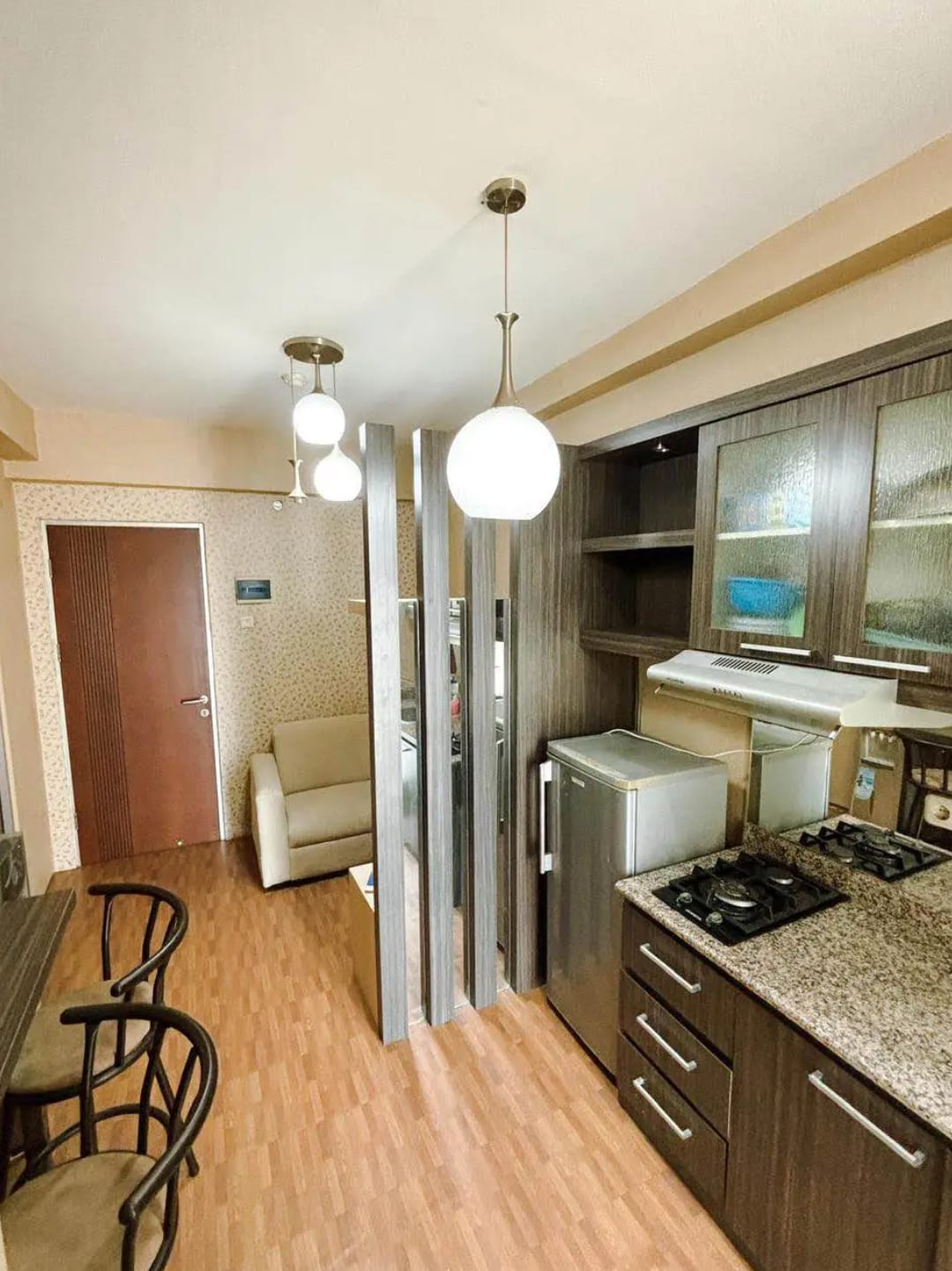 Jual Cepat Apartemen Gunawangsa Manyar Furnish Lantai Rendah