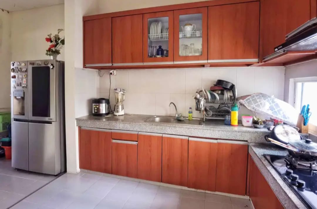 Jual Rumah Minimalis Roya Residence , Wiyung SHM 2Lt Siap Huni