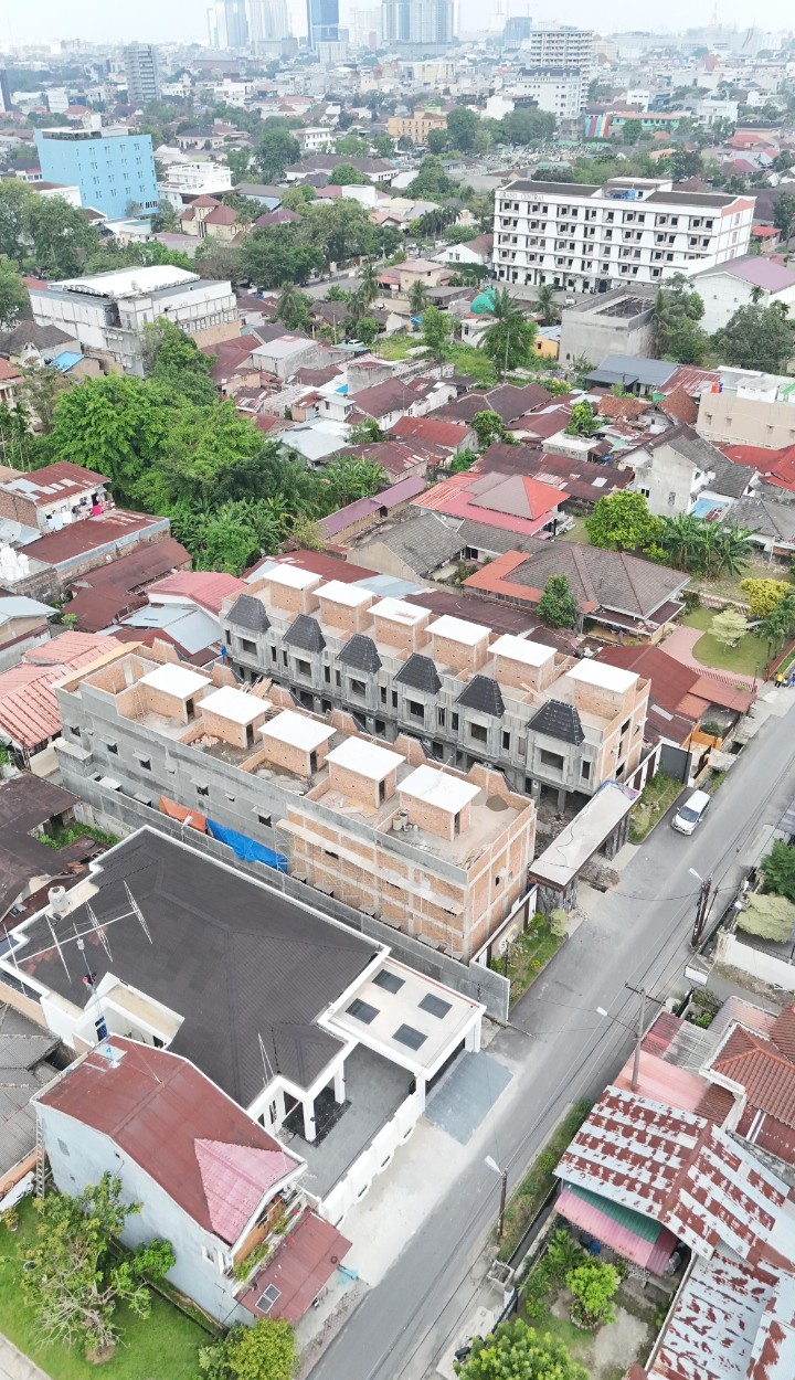 Jual rumah baru komplek Skye Galaxy jln Sei Batu Gingging Medan