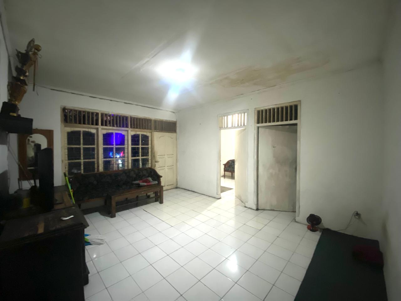 Jual cepat bu ruko luas 1252m2 dan tanah di Lenteng Agung, Jagak
