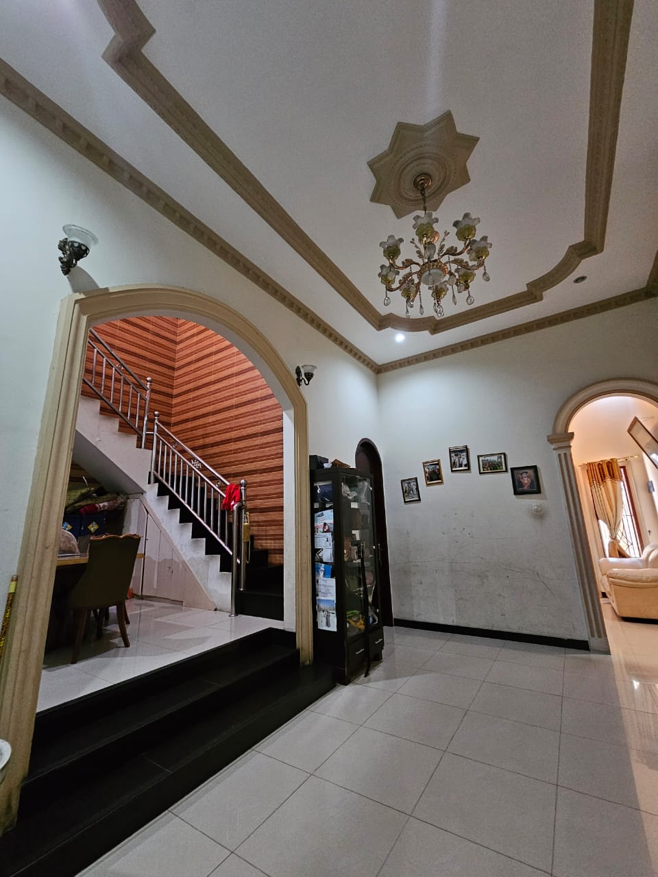 Jual Rumah Klasik di Komplek Cantik, Koja, Rawa Badak, Jakarta U