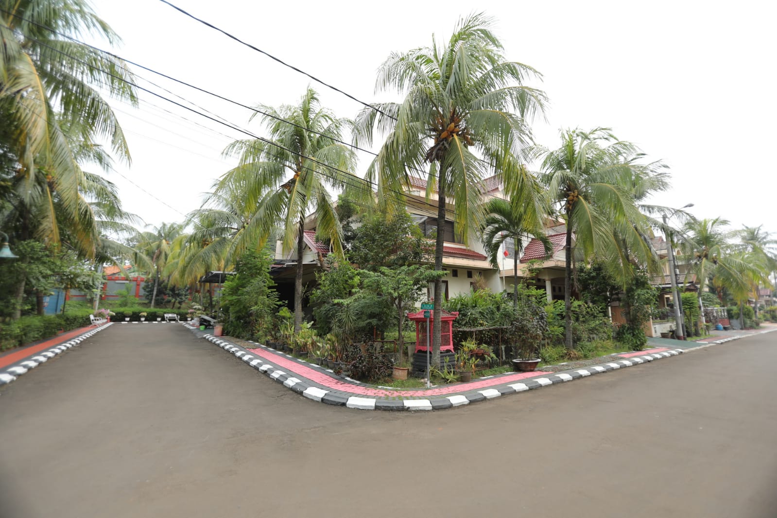 Rumah mewah dan tanah 400 m2 Gema Pesona Estate Depok