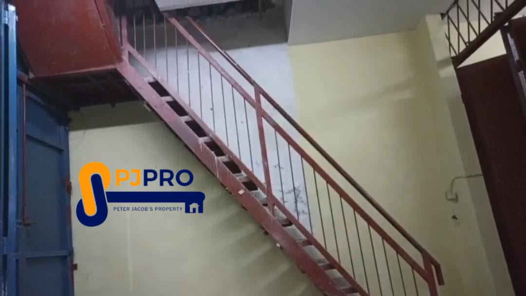 Disewakan Ruko Lokasi Strategis di Kranji Bekasi