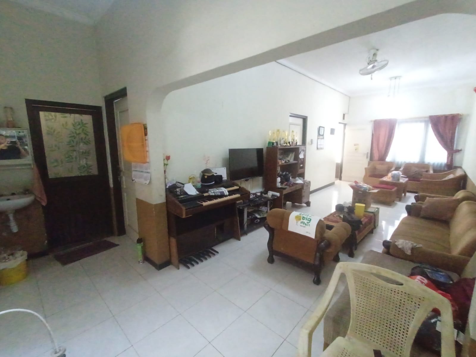 Jual Rumah Surat YKP di Rungkut Mejoyo dekat Kampus Ubaya sudah