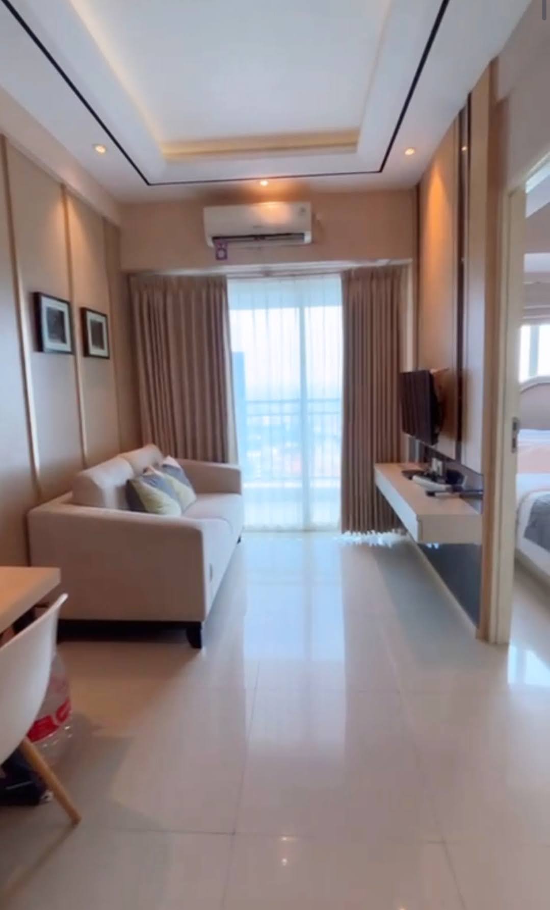 Disewakan Apartemen TANGLIN Lt 30 onnect Pakuwon Mall, Surabaya