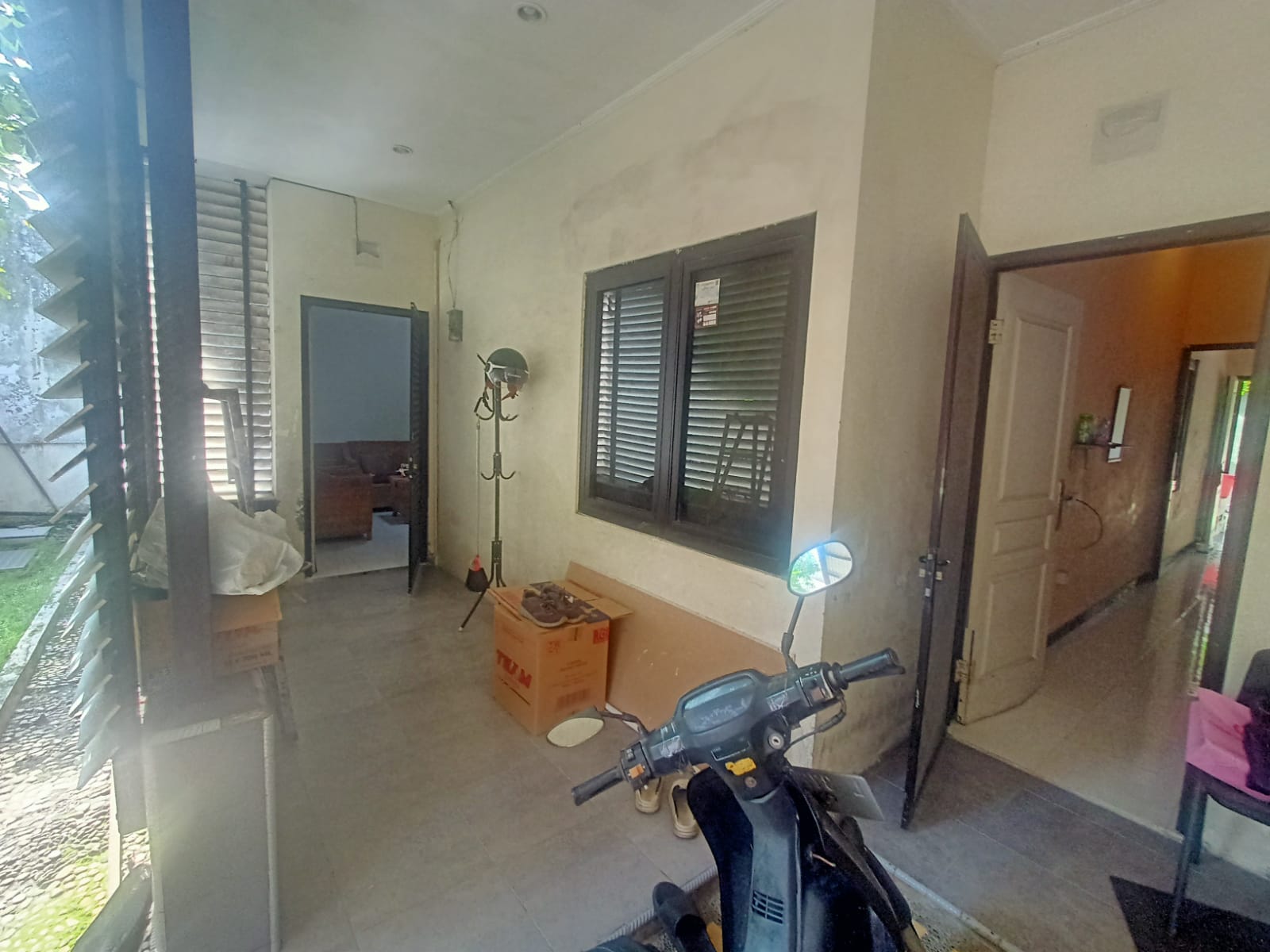 Jual Rumah Surat YKP di Rungkut Mejoyo dekat Kampus Ubaya sudah