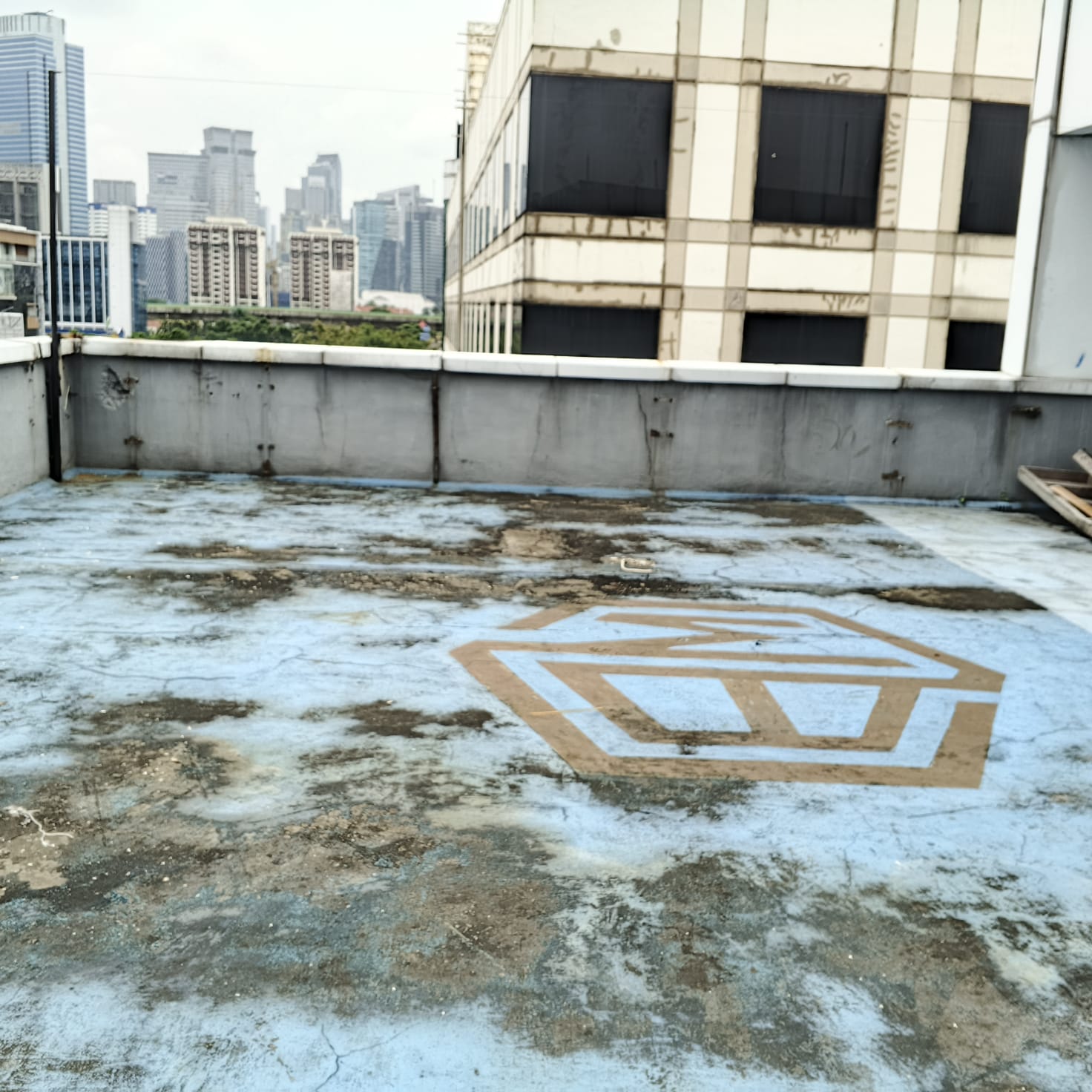 Disewakan Gedung di Mampang Prapatan, Jakarta Selatan