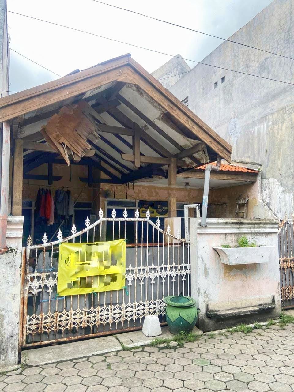 Jual RUMAH SIMO MAGEREJO PUSAT KOTA SURABAYA, HITUNG TANAH