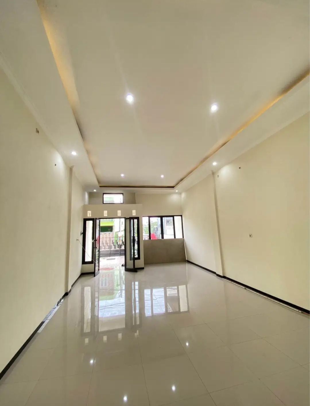 Jual Rumah Baru Raya Medokan Ayu SHM 2 lt Dekat kampus UPN