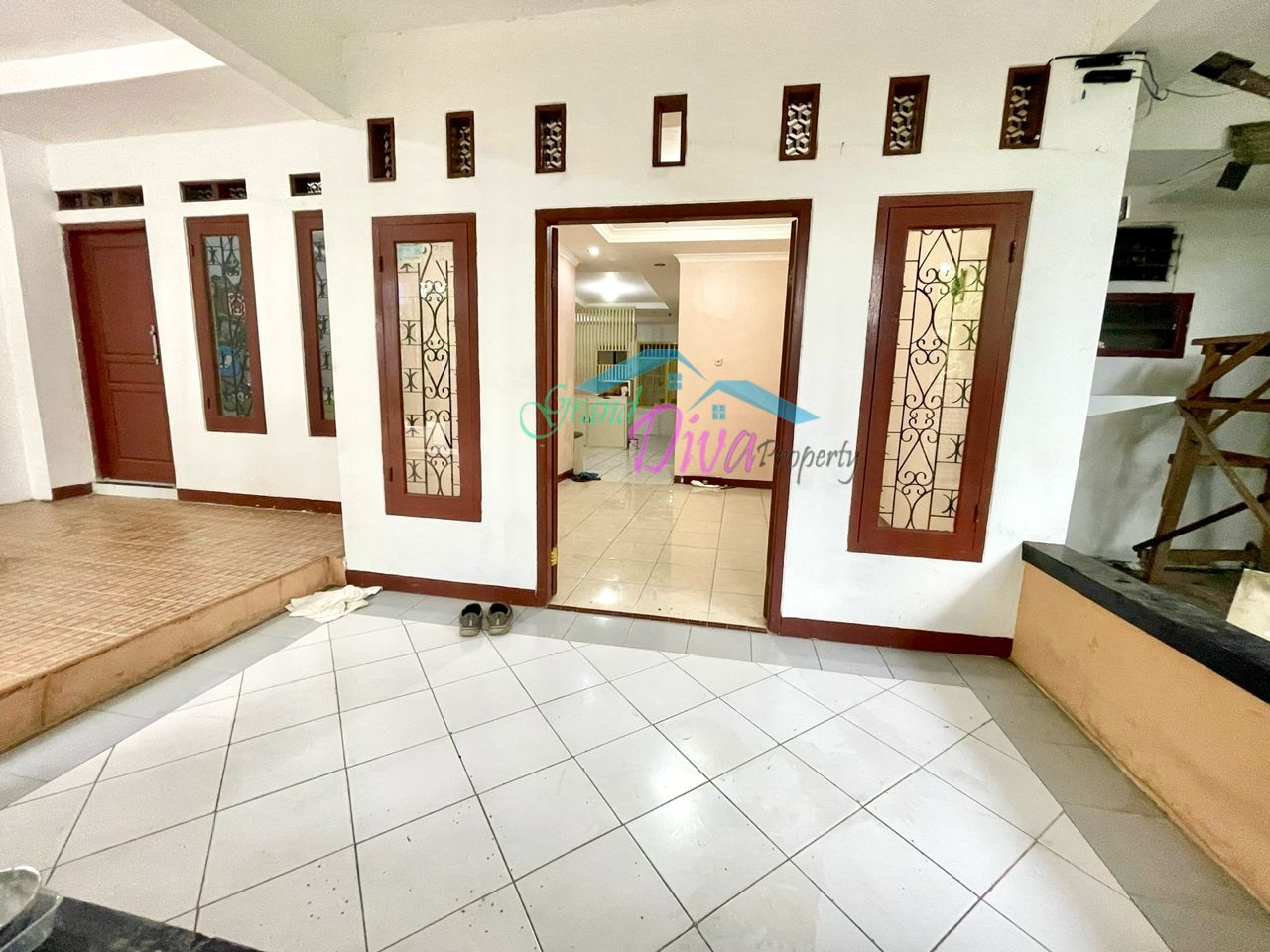 RUMAH DI KAYURINGIN JAYA BEKASI