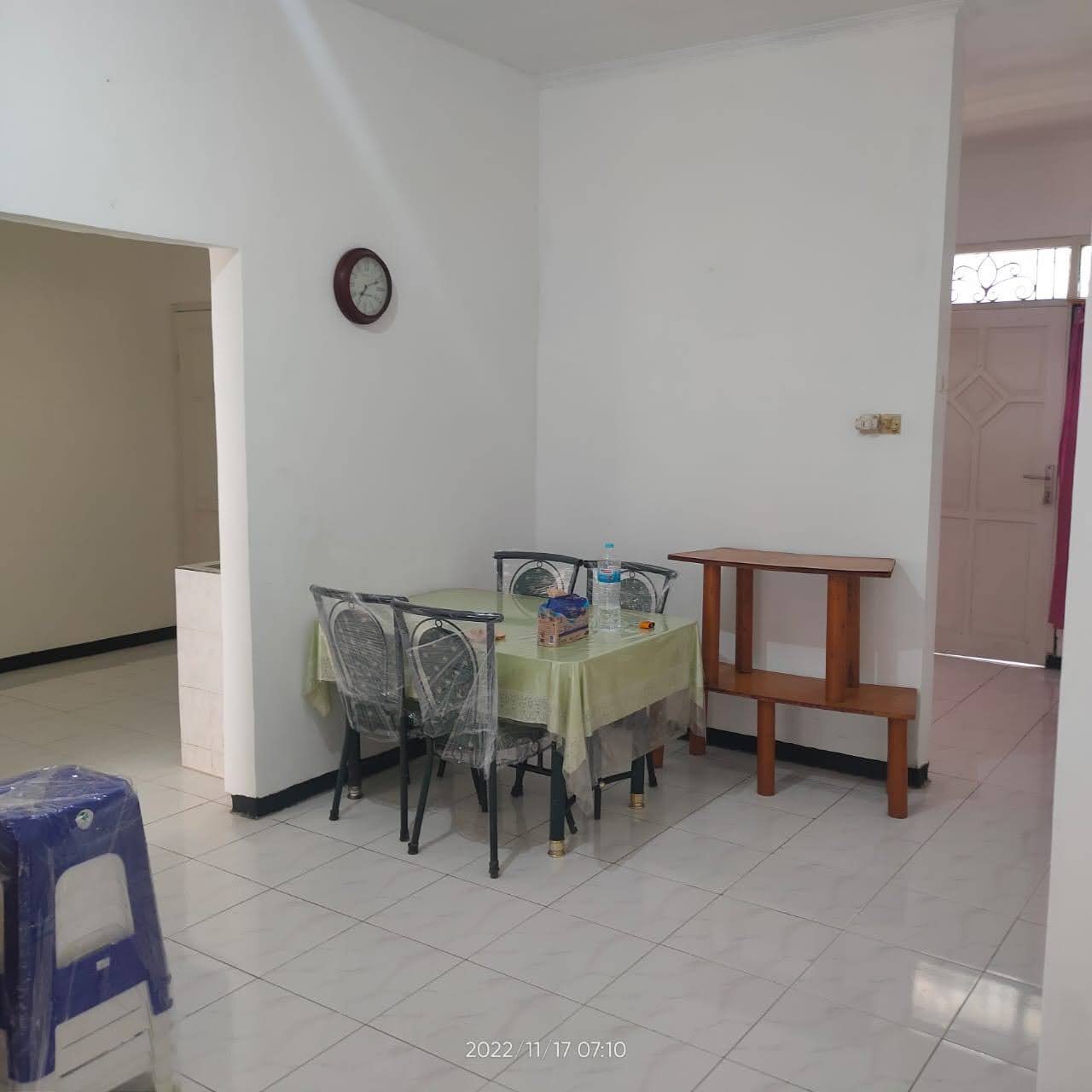 Sewa Rumah 3kt 2 Lt Lebak Indah SHM dekat Kenjeran, Pakuwon City