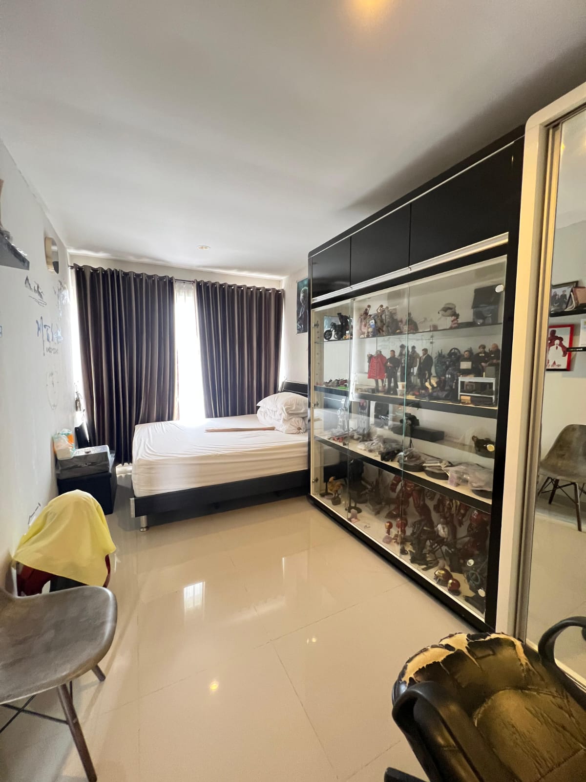 Jual Rumah 2,5lt SHM Alam Hijau Citraland dekat Pasar