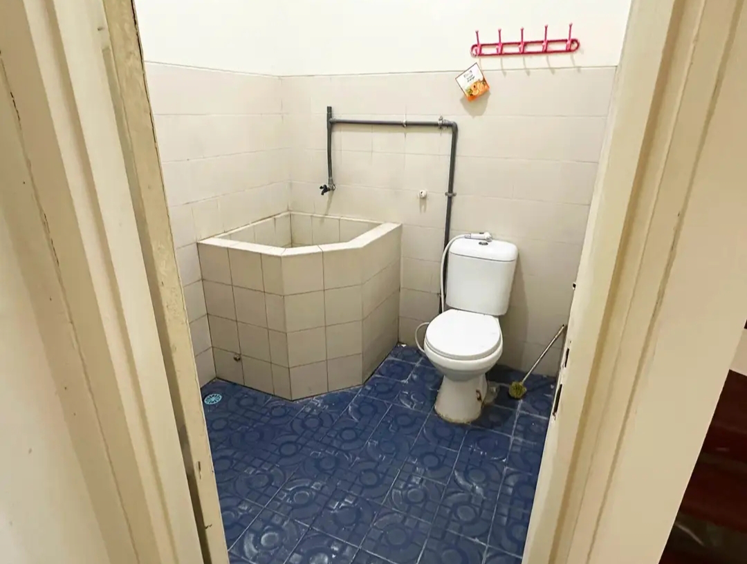 Jual Harga Bagus Di Rungkut Mapan Siap huni bagus 1,5 Lt SHM