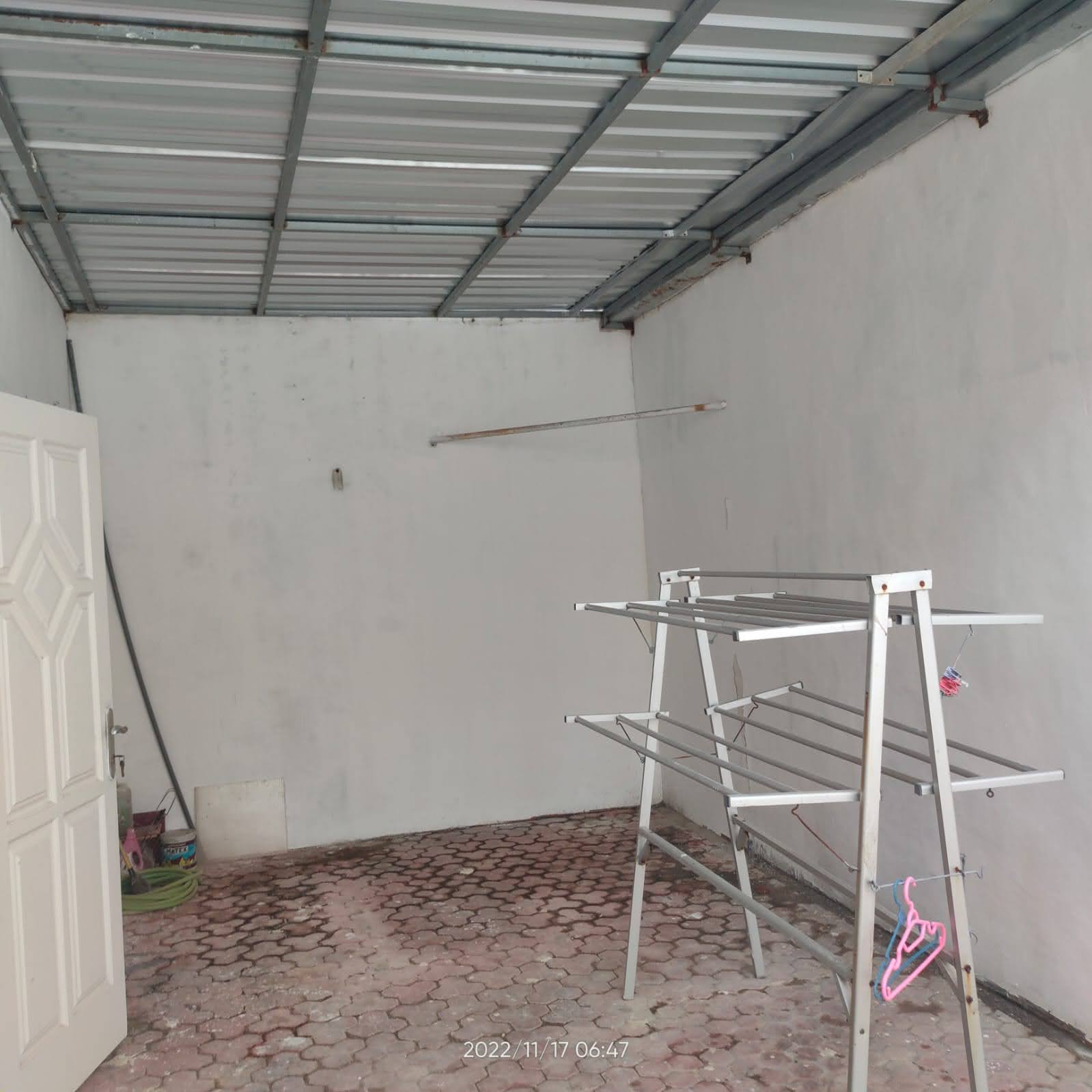 Sewa Rumah 3kt 2 Lt Lebak Indah SHM dekat Kenjeran, Pakuwon City