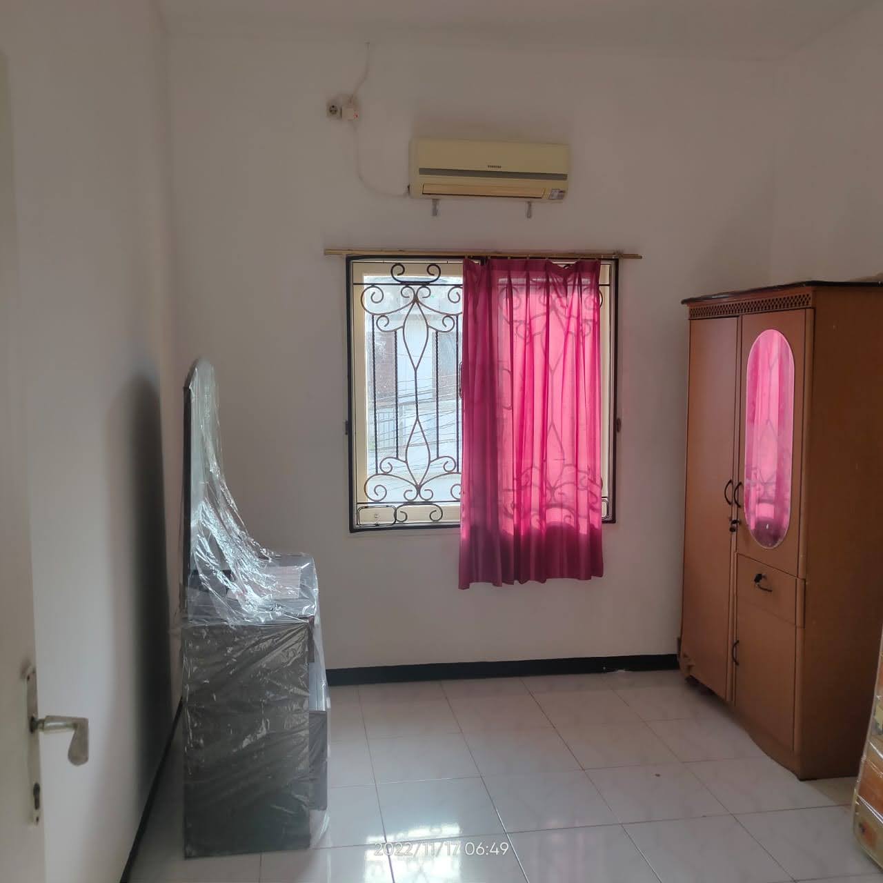 Sewa Rumah 3kt 2 Lt Lebak Indah SHM dekat Kenjeran, Pakuwon City