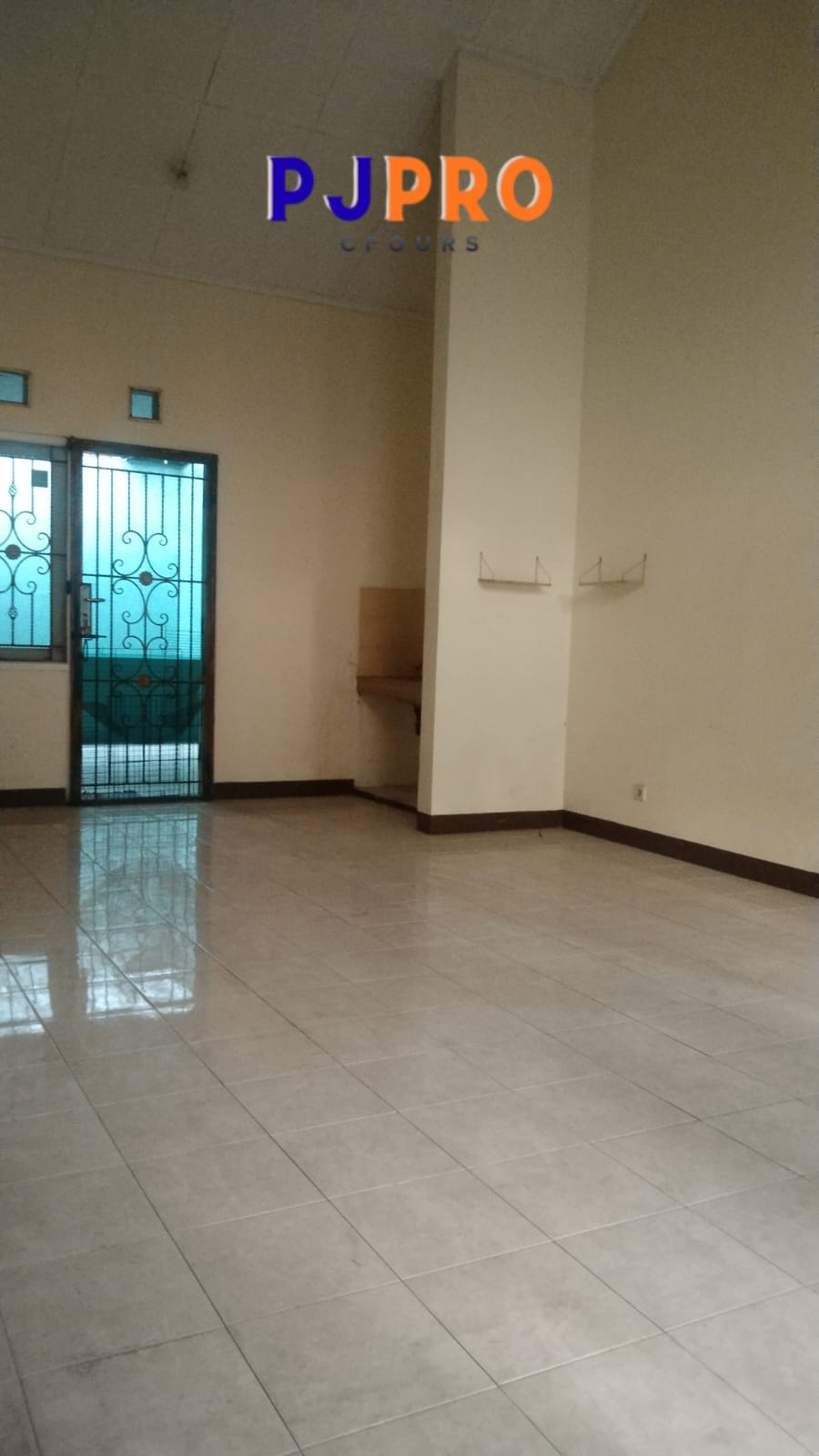 Disewakan Rumah Siaphuni di Harapan Indah 2 Cluster Taman Sari