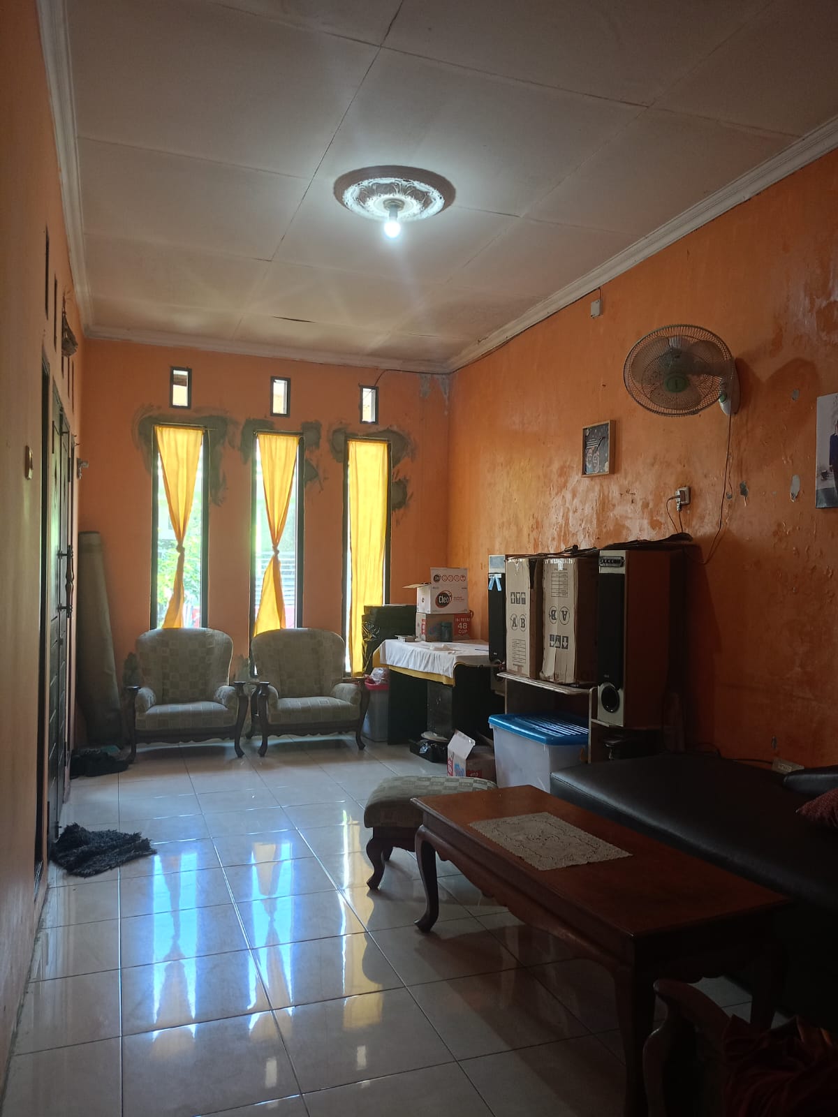 Rumah Dijual Harga di Bawah Pasaran Siap Huni!