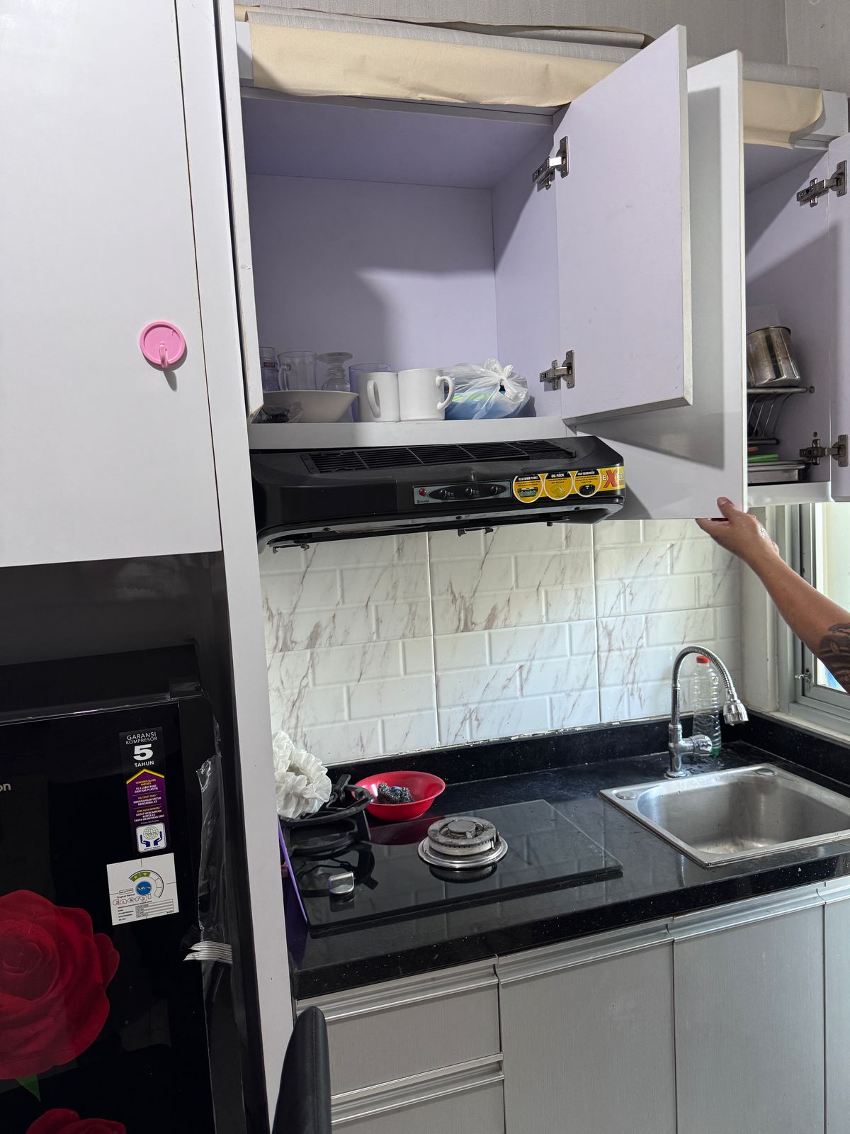 Jual Murah Apartemen 2BR  Furnish Educity H dekat PCM Gloria