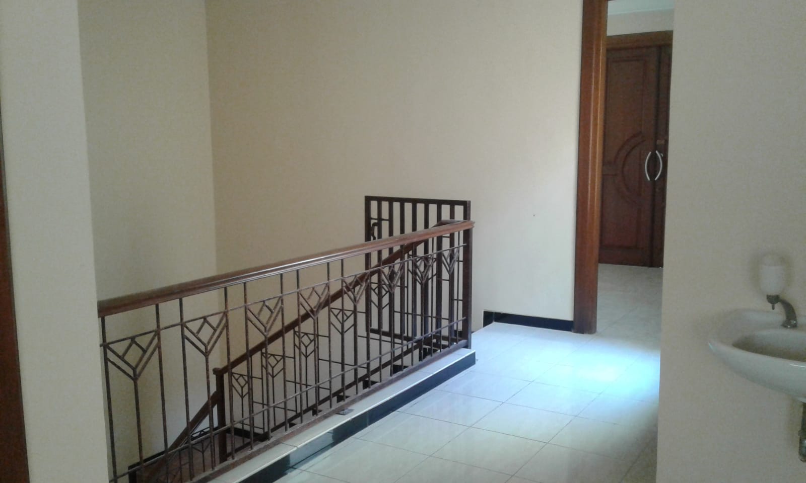 Sewa Cepat Harga Bagus JemurSari 3KT 2 lT One Gate Dekat Raya