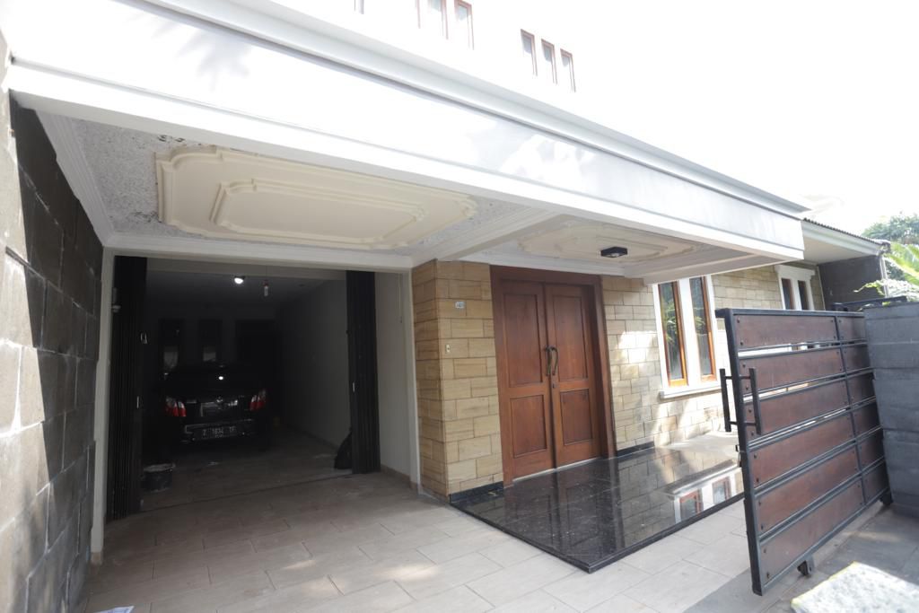 Jual Sewa Rumah Bisa untuk Kantor di Area Cilandak Dekat Citos