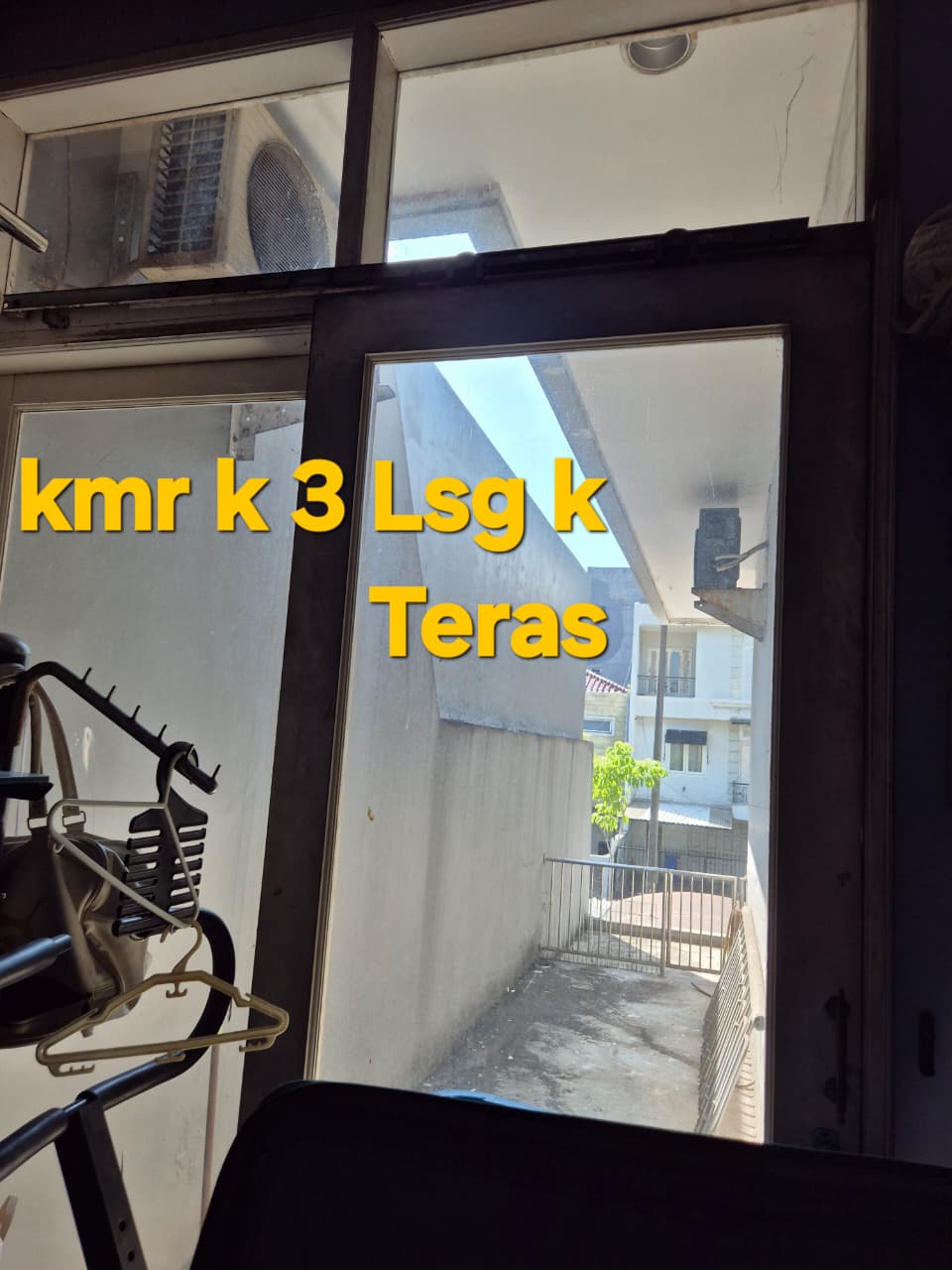 Jual rumah komplek di Perum Bumi Permata Indah dekat Puri indah