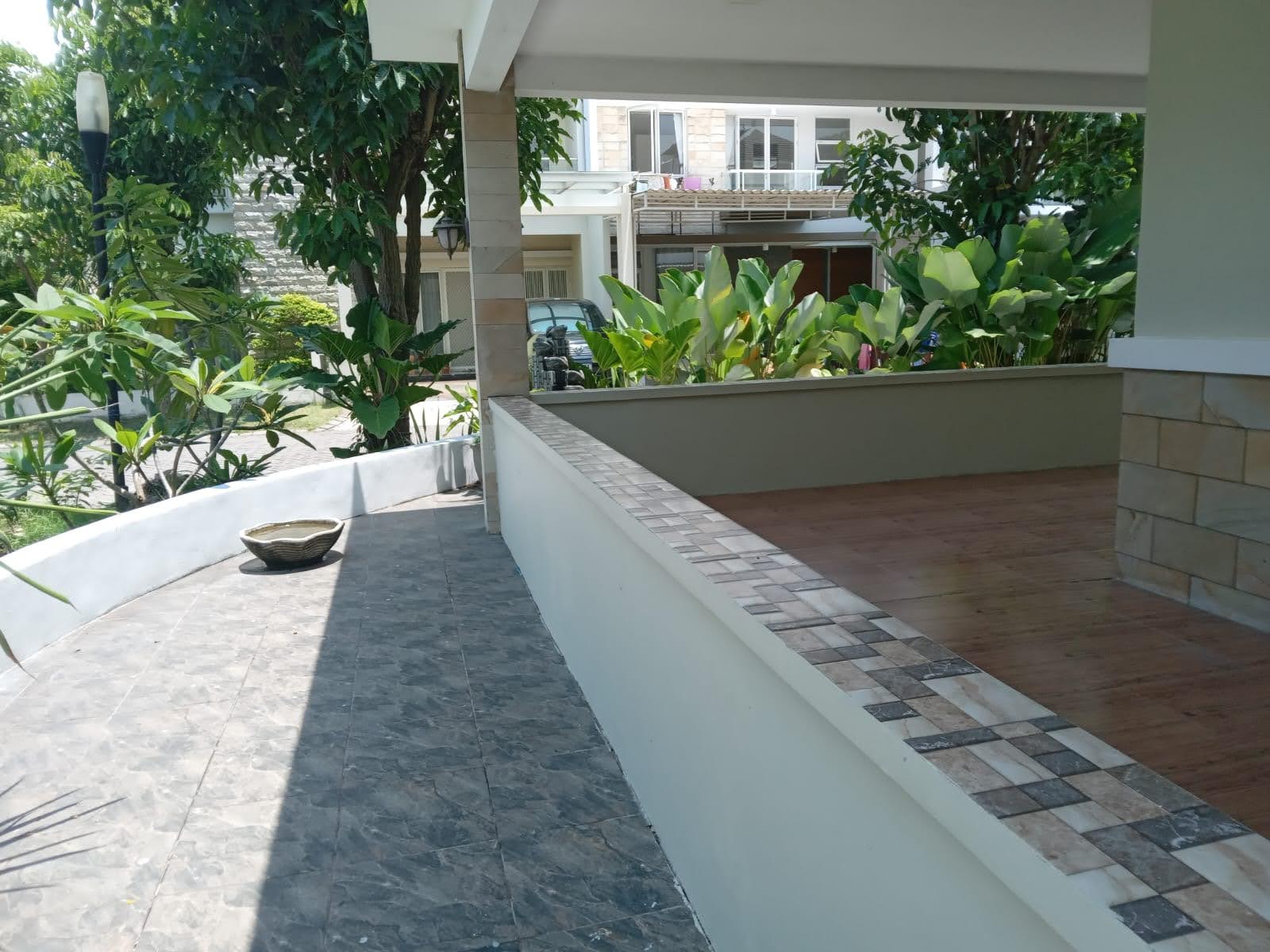 *Jual Rumah ROYAL RESIDENCE Monticello Surabaya*