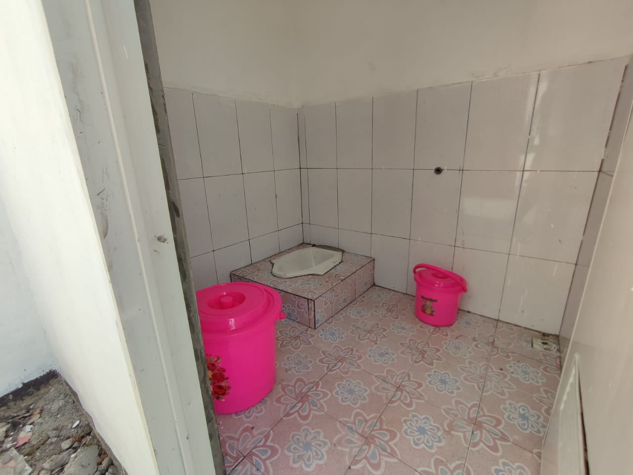 RUMAH CLUSTER SUBSIDI CISOKA TANGERANG DP MURAH SIAP HUNI