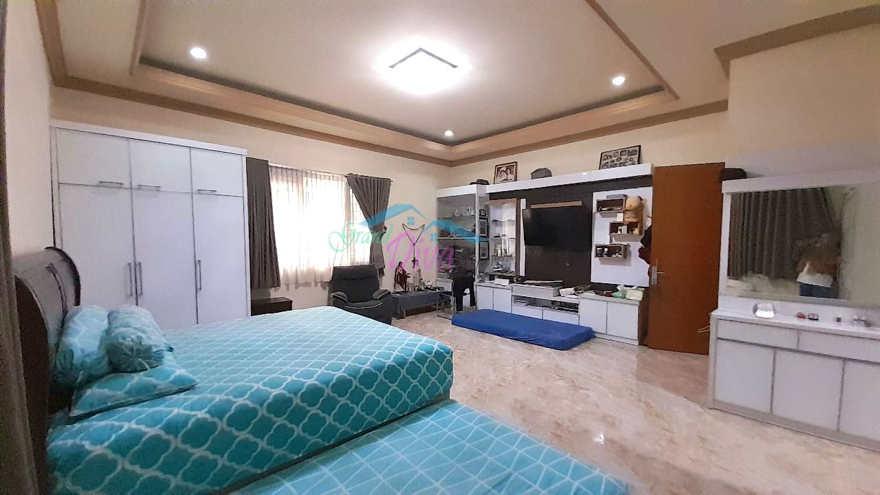 DIJUAL RUMAH PERUMAHAN JL. ARJUNA GALAXY BEKASI