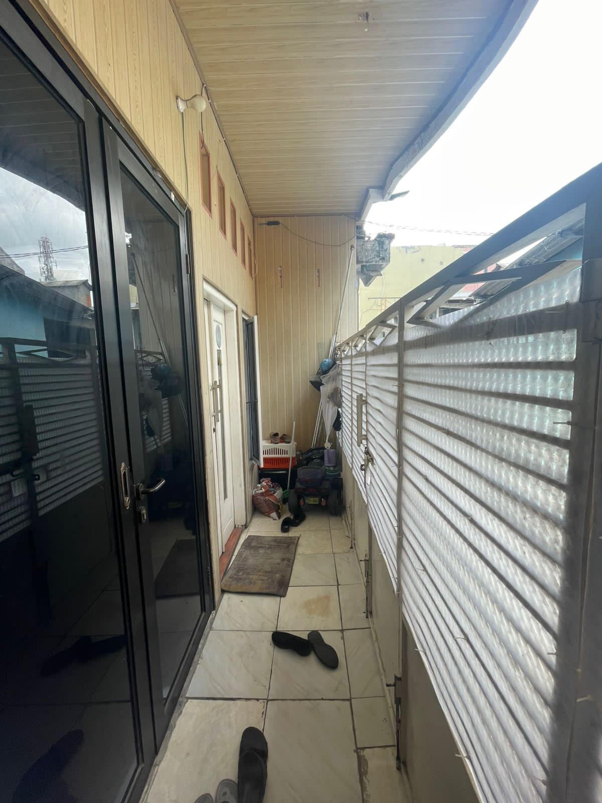 Jual Murah Rumah 200m dari Raya di Wonokusumo, Bulak Banteng dek