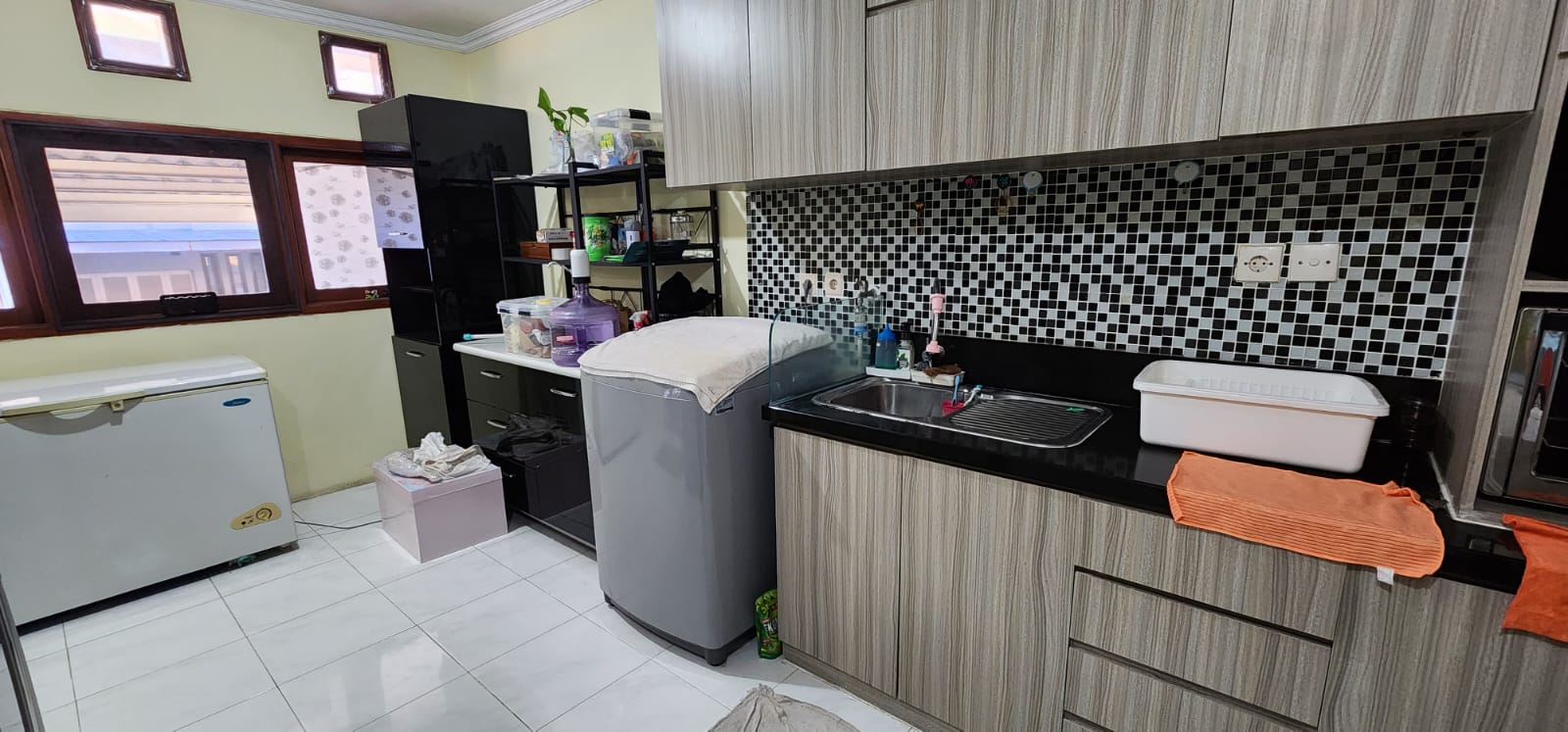 Jual Rumah Citraland SHM Harga Murah Taman Internasional dekat G