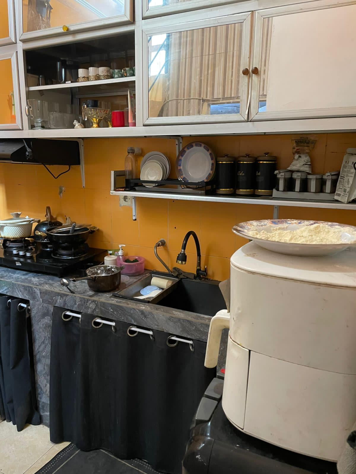 Jual Murah Rumah 200m dari Raya di Wonokusumo, Bulak Banteng dek