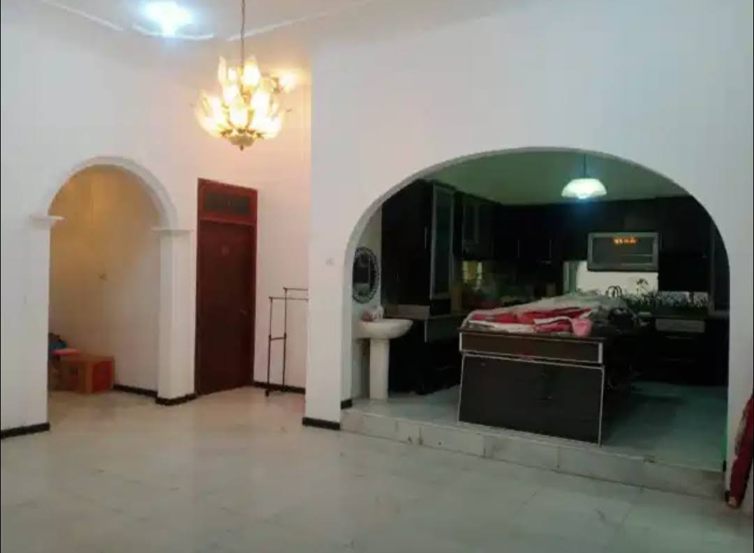 Jual Rumah Lokasi Premium Kertajaya Indah dekat Raya, cocok Kant