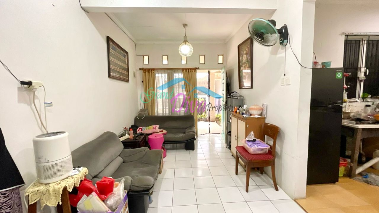 Hanya 770 Jt Saja Rumah di Pondok Pekayon Indah Dekat Galaxy