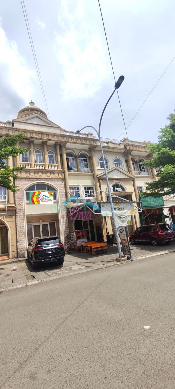 RUKO DI JALAN UTAMA GRAND GALAXY CITY