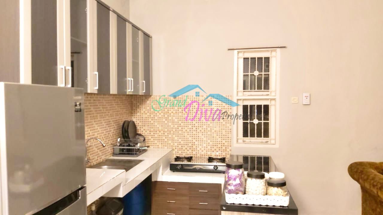 RUMAH FURNISHED DI KOMPLEK GREEN VALLEY RESIDENCE BANDUNG