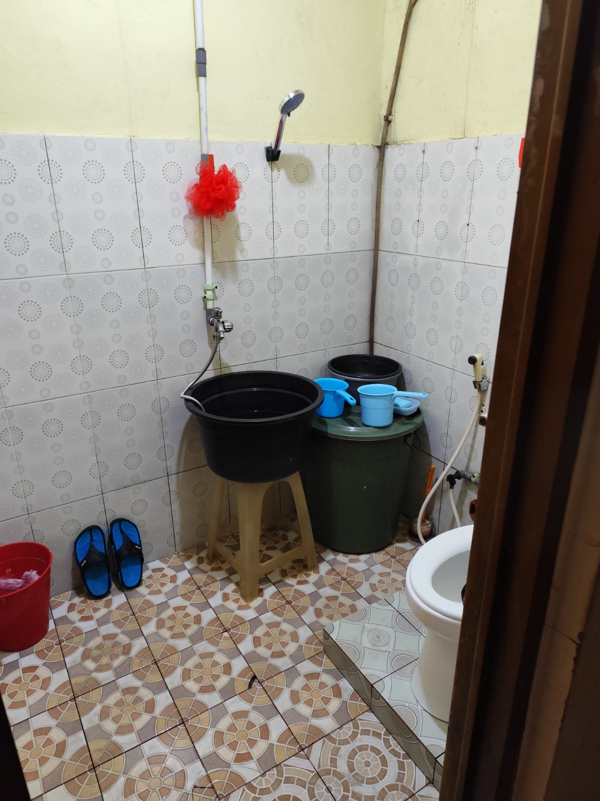 Jual rumah di komplek Daan Mogot Estate, Kapuk, Cengkareng, Jaka