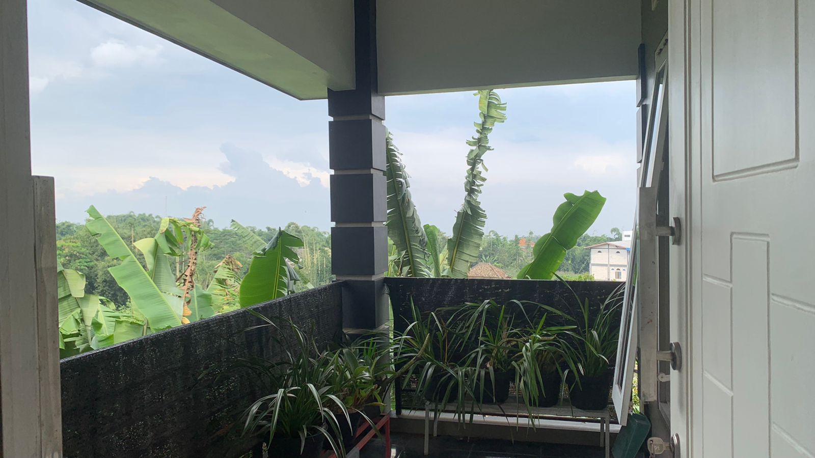 Harga Spesial!  Villa Diskon Besar, Harga Lebih Murah dari Pasar