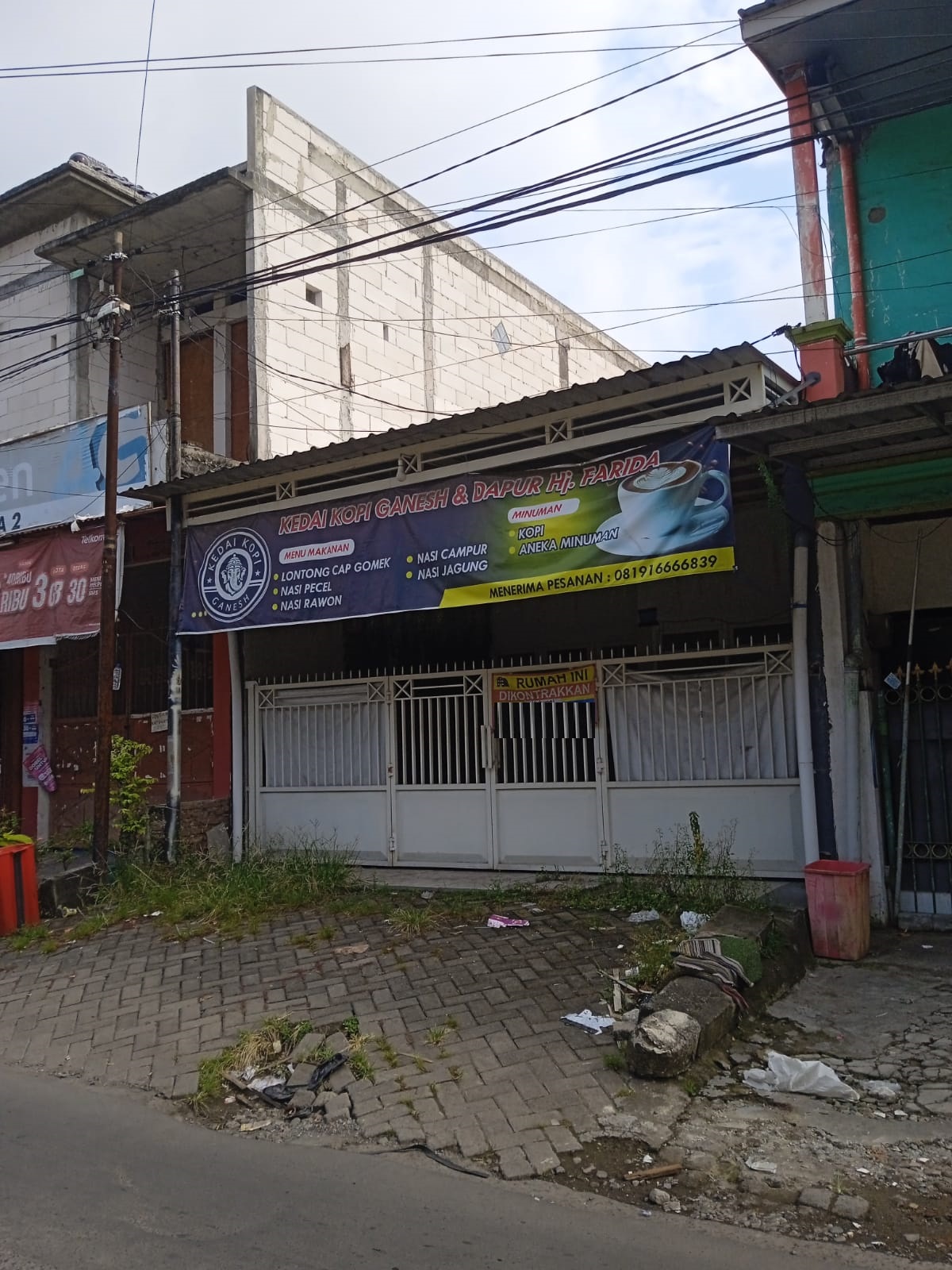 rumah disewakan dukuh kupang timur surabaya