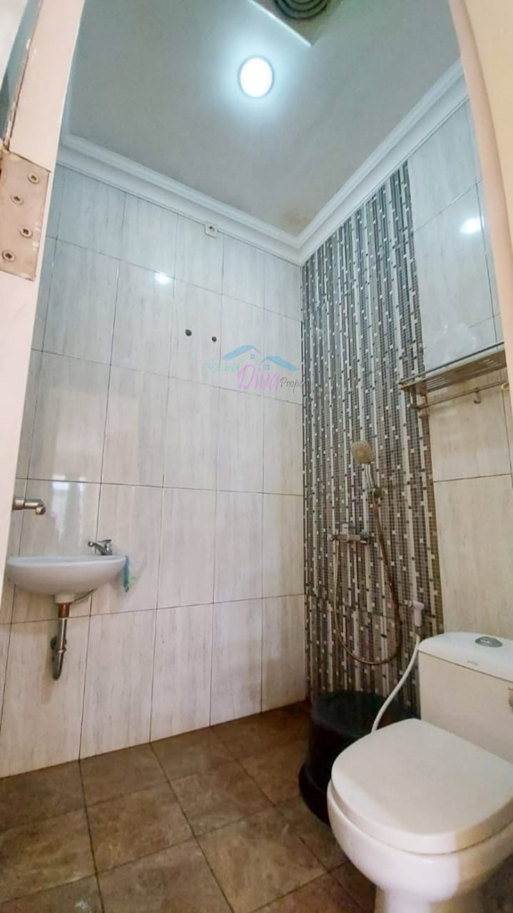 RUMAH DI JATIASIH BEKASI