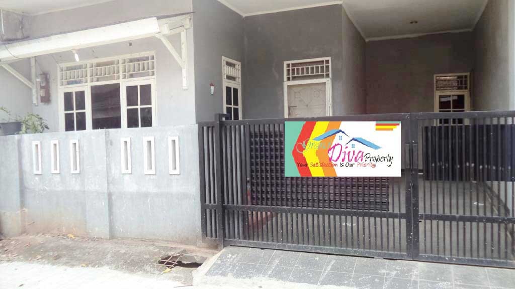 RUMAH DI TAMAN GALAXY BEKASI SELATAN